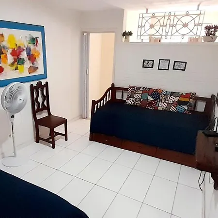 excelente apartamento Copacabana posto 5-2